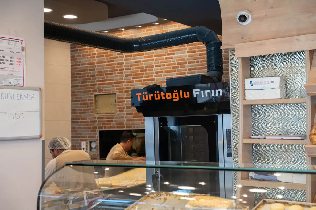 Doğalgaza geçirilmiş fırın ve baca düzeni olan işletme